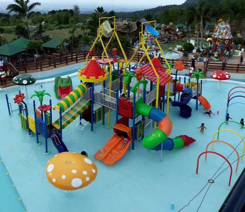 Campuestohan Highland Resort Hotel in Central Visayas