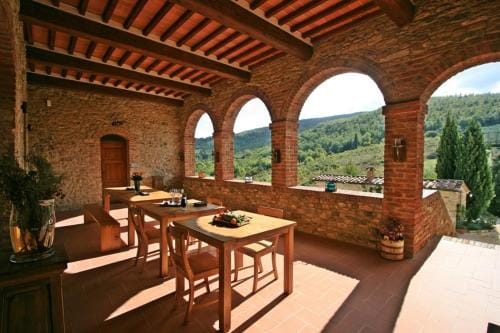 Locanda Cugnanello Hotel in Tuscany