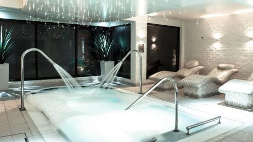 Moddershall Oaks Country Spa Retreat Hotel in Staffordshire Moorlands District