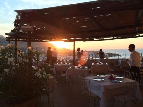 Albergo Il Monastero Hotel in Ischia