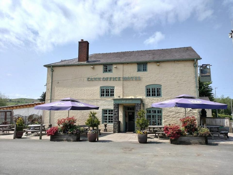 Cann Office Hotel Hotel in Wales