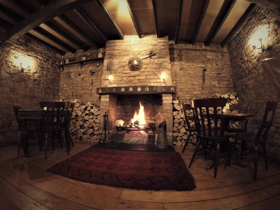 The Crown Inn Inn in Stroud District