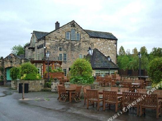 Huddersfield North Hotel in Calderdale