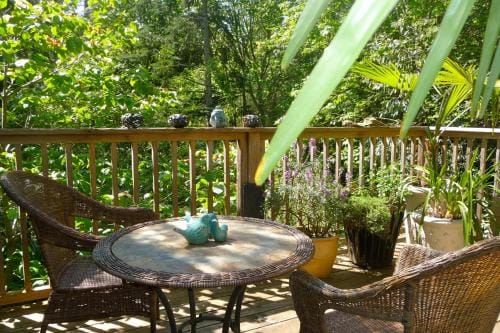 Magnolia Petal Hotel in Galiano Island