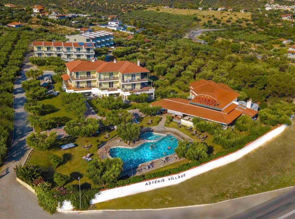 Asteris Village Hotel in Halkidiki