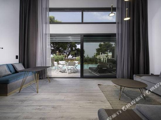Lagomandra Beach Hotel Hotel in Halkidiki