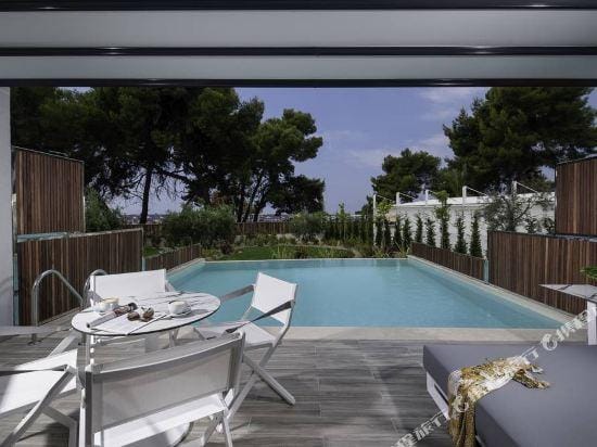 Lagomandra Beach Hotel Hotel in Halkidiki