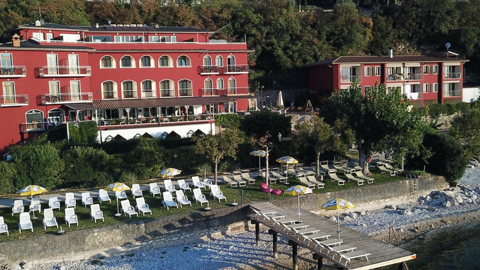 Hotel Merano Hotel in Brenzone sul Garda