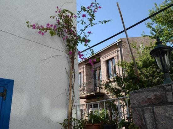 Cunda Mavi Otel - Adults Only Hotel in İzmir Province