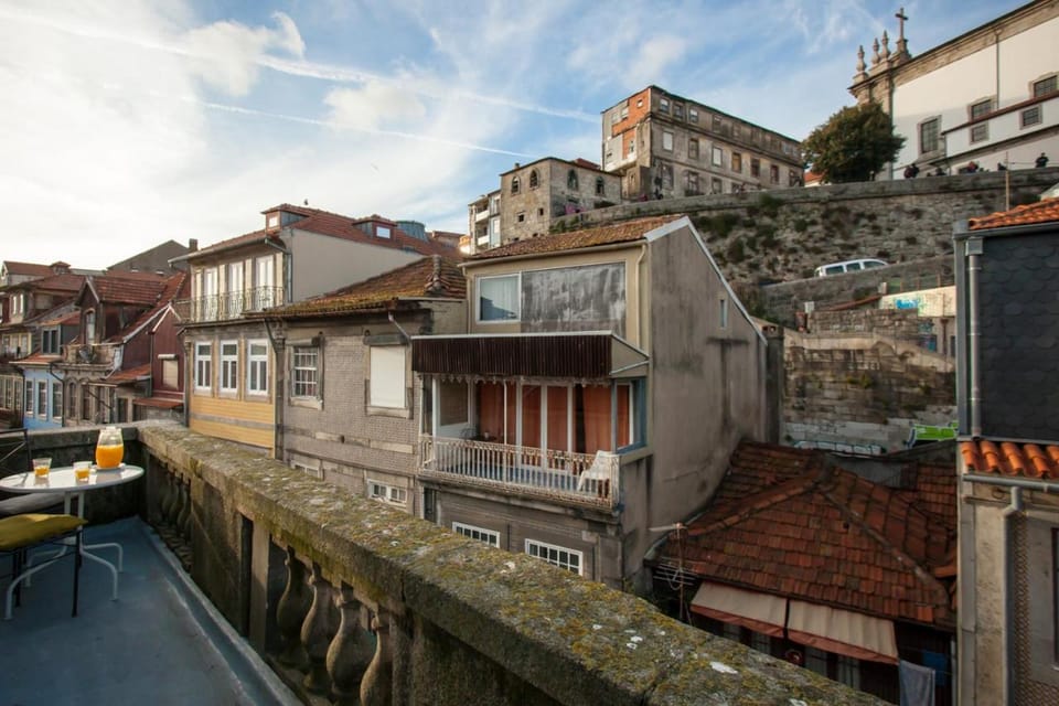 Being Porto Hostel Hostel in Porto