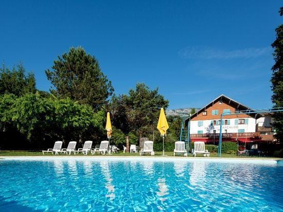 L'Arcalod & Bistrot Jeanne - Lac d'Annecy - Hotel Restaurant Spa Hotel in Doussard