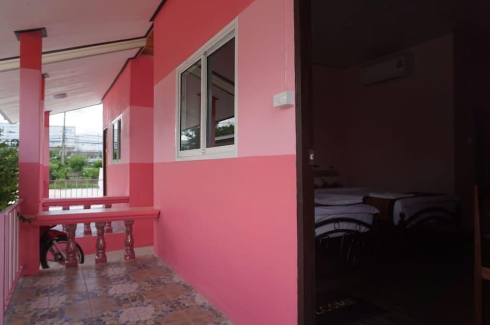 Bann Kwanlada Hotel Hotel in Laos