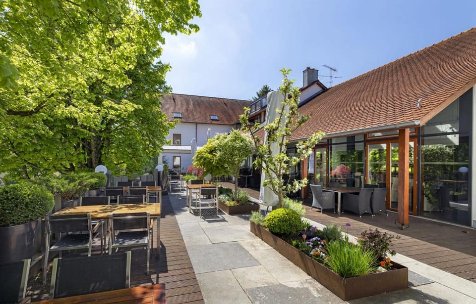 Romantik Hotel Johanniter-Kreuz Hotel in Überlingen