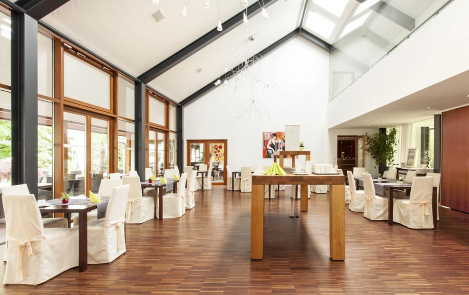 Romantik Hotel Johanniter-Kreuz Hotel in Überlingen