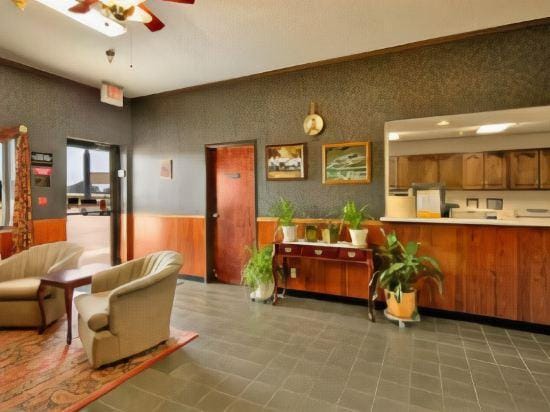 Super 8 by Wyndham Bowling Green Hotel in Missouri