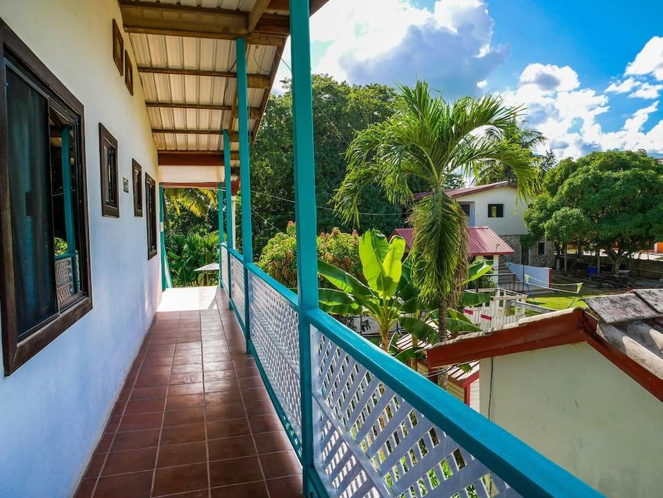 Drift Inn Cayo Hotel in Cayo District