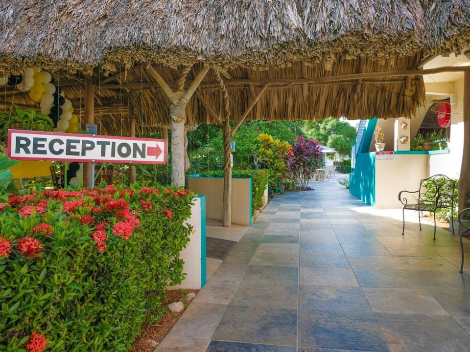 Drift Inn Cayo Hotel in Cayo District