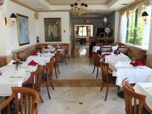 Hotel Chateaubleau Hotel in Coral Gables