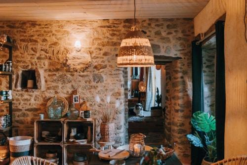 Manoir le Courtillon Hotel in Bruz