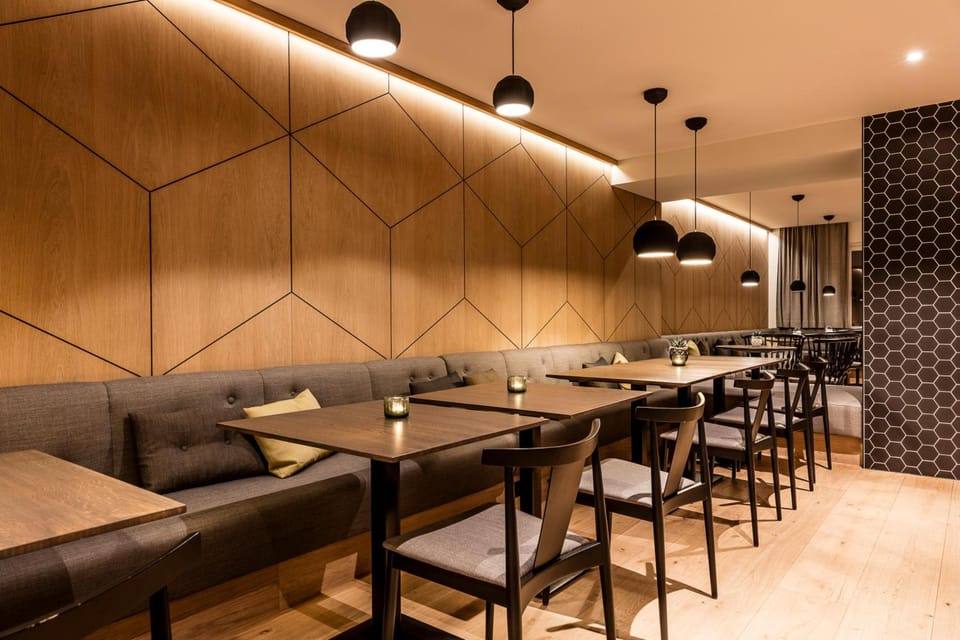 Gyger Restaurant Confiserie B&B Hotel in Canton of Grisons