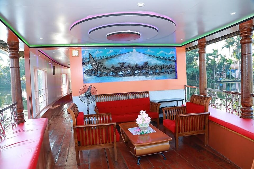 Sreekrishna Houseboats Hotel in Alappuzha