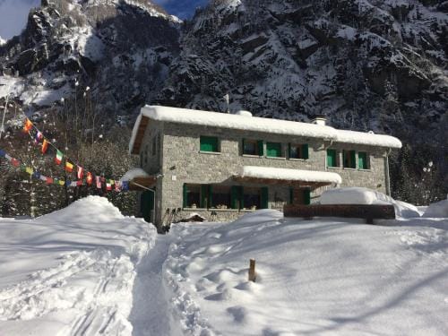 Rifugio Luna Nascente Hotel in Canton of Grisons