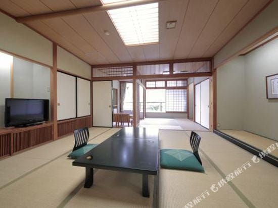 Shintsuta Hotel in Japan