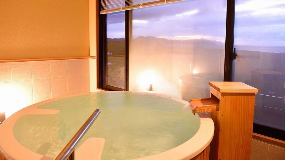 Kaikatei Hanagozen Hotel in Kyoto Prefecture