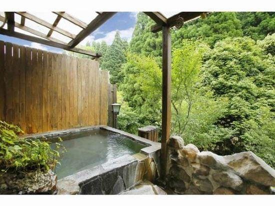 Kirishima Hanamurasaki Hotel in Japan