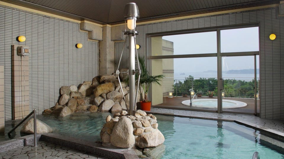 Sunperla Shima Hotel in Tokyo Prefecture