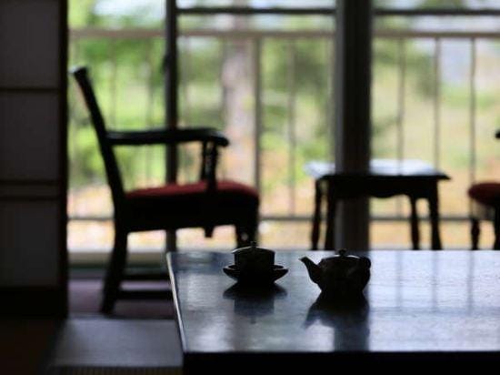Hotel Sansuiso Flower-Scented Accommodation Hotel in Japan