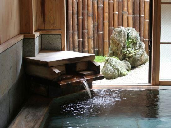 Yutagawa Onsen Tamaya Hotel in Japan