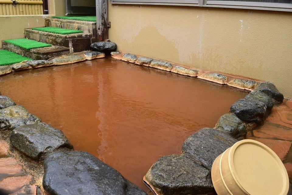 Uesugi KenshinnoKakushiyu Sekionsen Asahiya Ryokan Hotel in Japan