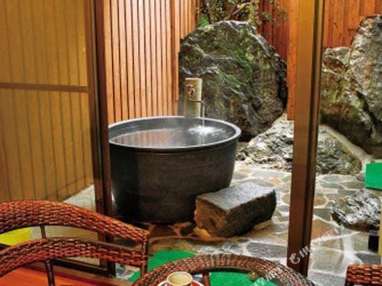 Mochizuki Ryokan Hotel in Japan