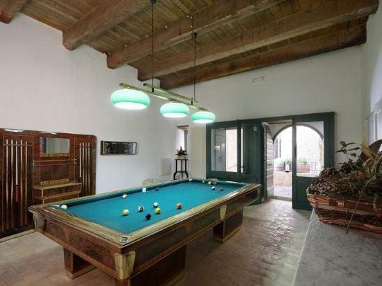 Castello di Postignano Relais Hotel in Umbria