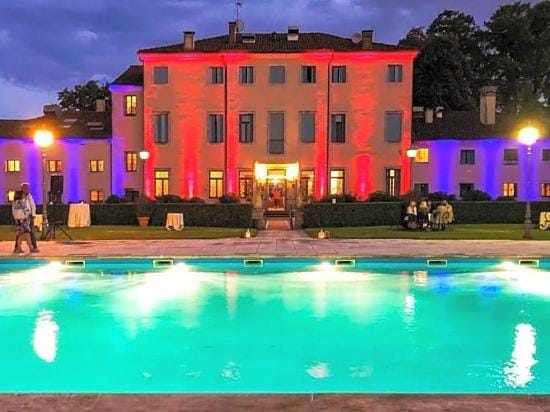 Best Western Plus Hotel Villa Tacchi Hotel in Veneto