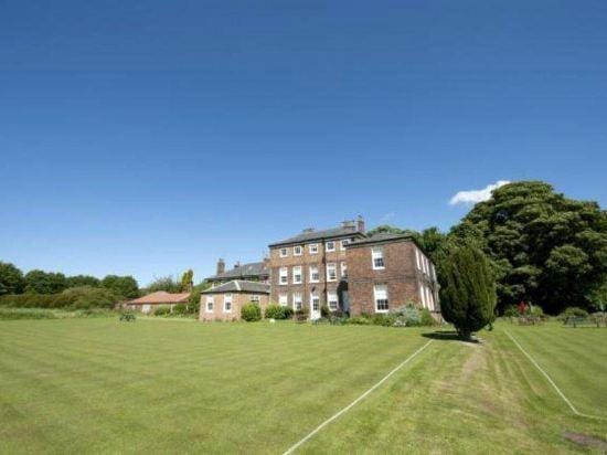 Rowley Manor Hotel in England