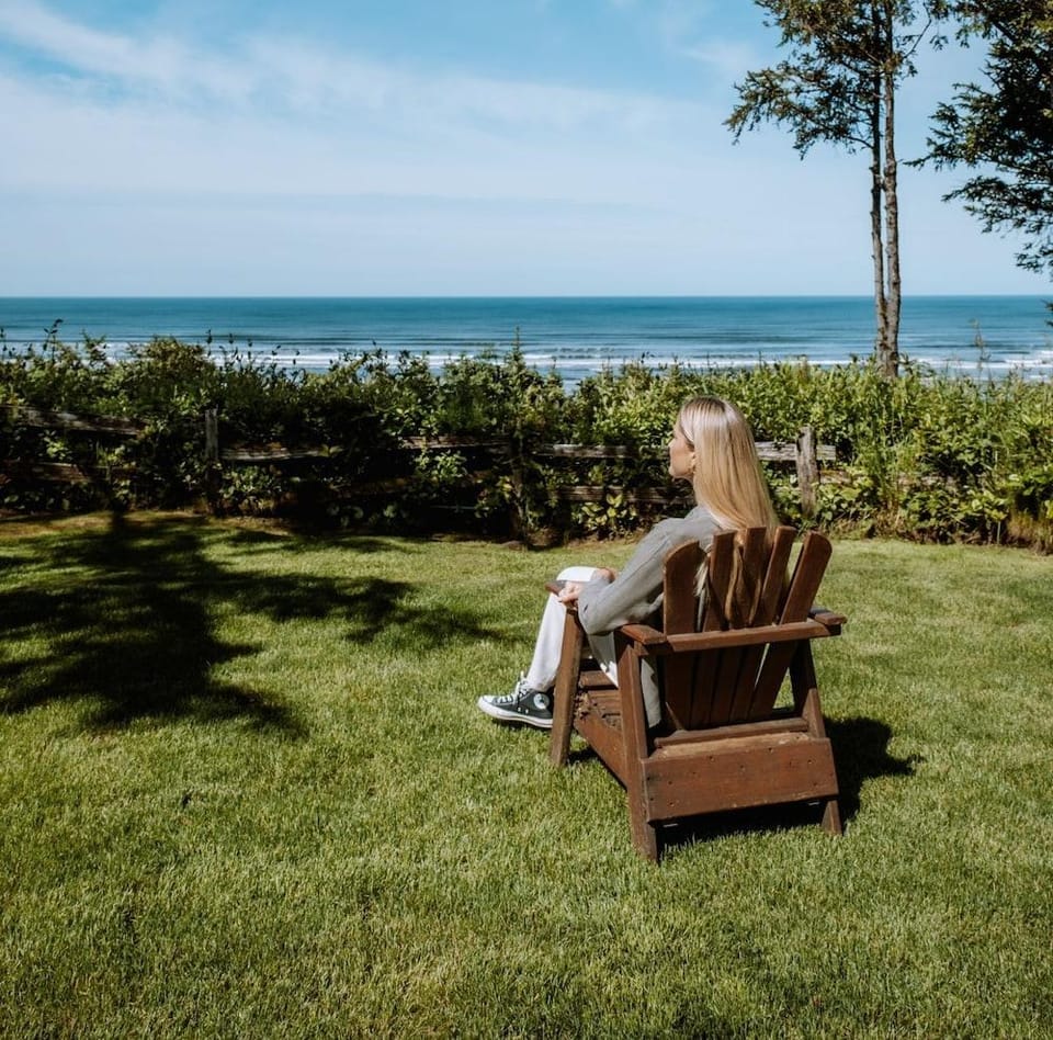 Ocean Crest Resort Hotel in Moclips