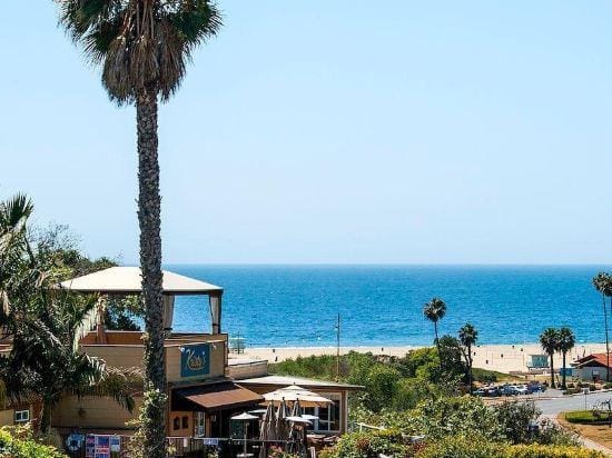 Malibu Country Inn Hotel in Malibu