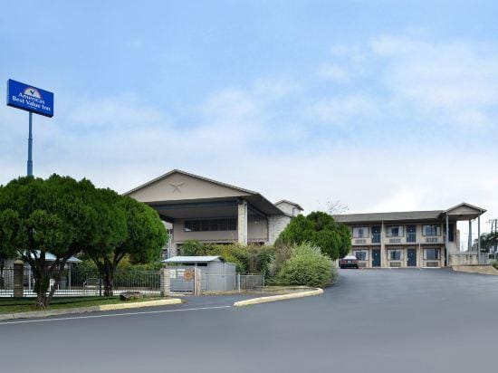 Days Inn by Wyndham Boerne Hotel in Boerne