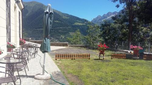 La Vecchia Scuola Hotel in Province of Brescia