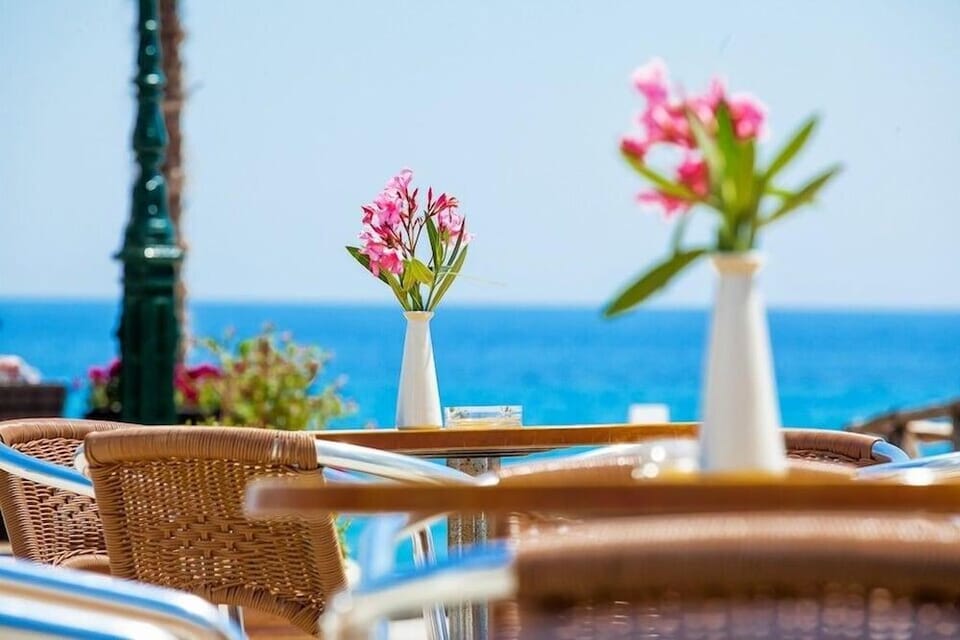 Xenios Dolphin Beach Hotel Hotel in Halkidiki