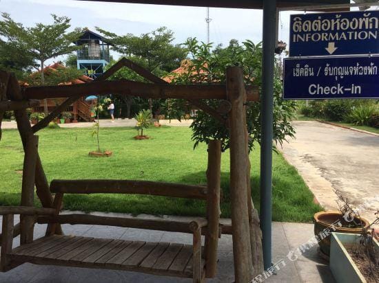 Bank Resort Hotel in Laos
