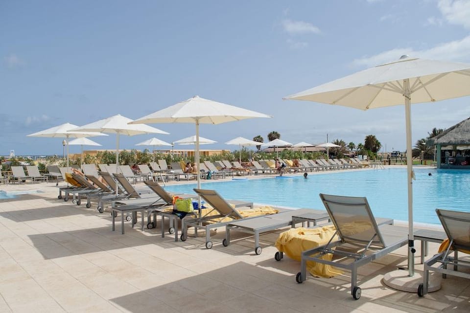 Oasis Salinas Sea Hotel in Santa Maria