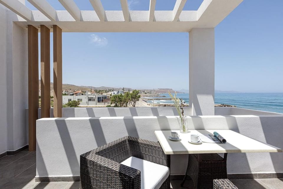 Golden Bay Hotel in Crete