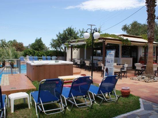 Sunny Suites Hotel in Crete