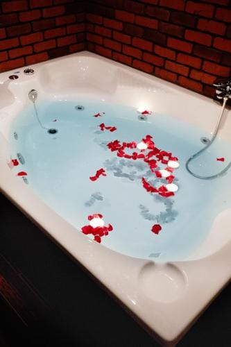 THE CRYSTAL BLUE XAIDARI HOTEL Hotel in Euboea
