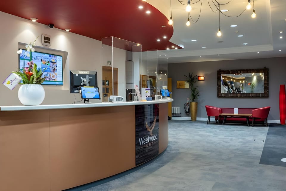 Weetwood Hall Hotel Hotel in Leeds