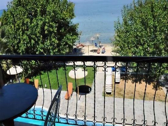 Sunrise Beach Hotel in Thasos