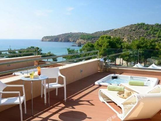 Royal Paradise Beach Resort & Spa Hotel in Thasos